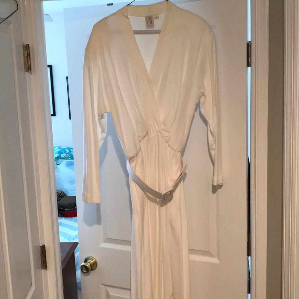 GORGEOUS VINTAGE DRESS